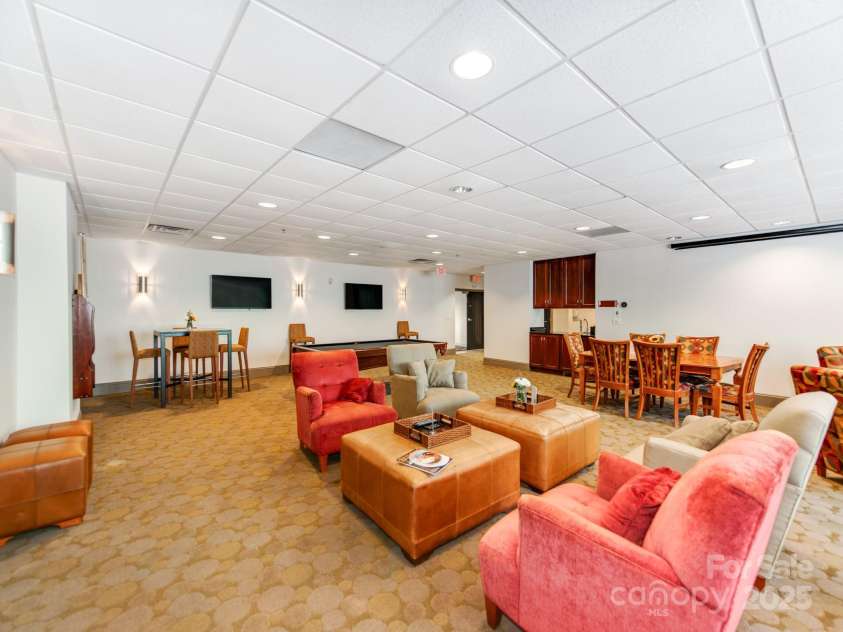 4620 Piedmont Row Drive, Charlotte, NC 28210.  MLS# CAR4300072, YatesRealty ID 1224. 