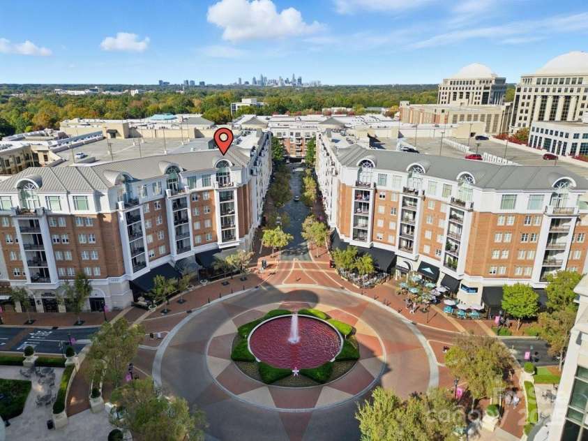 4620 Piedmont Row Drive, Charlotte, NC 28210.  MLS# CAR4312334, YatesRealty ID 1224. 