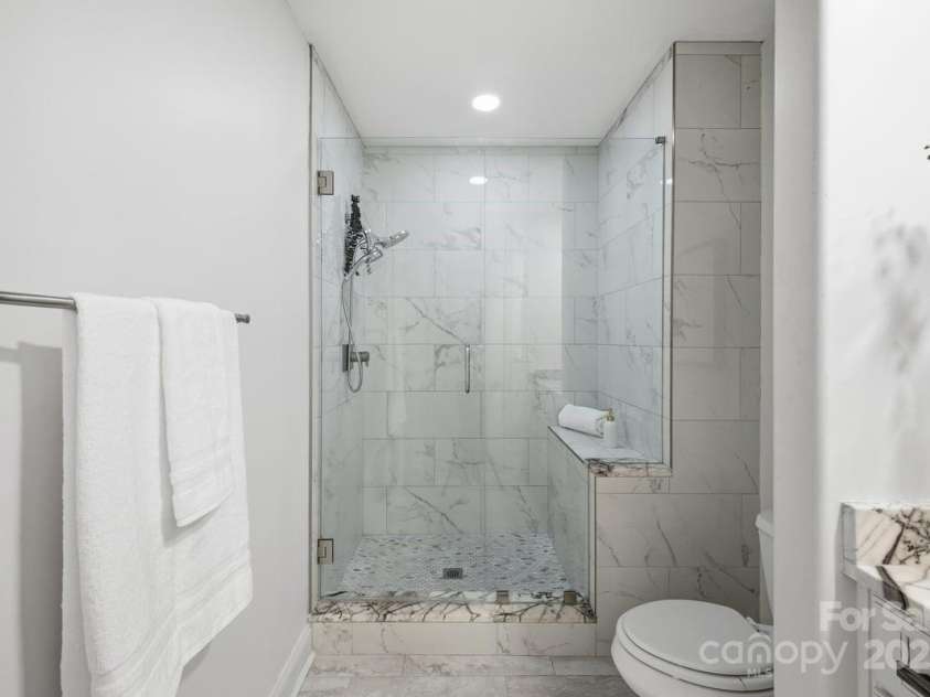 4620 Piedmont Row Drive, Charlotte, NC 28210.  MLS# CAR4312334, YatesRealty ID 1224. 