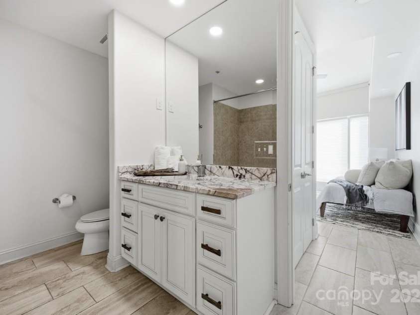 4620 Piedmont Row Drive, Charlotte, NC 28210.  MLS# CAR4312334, YatesRealty ID 1224. 