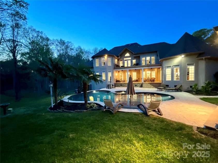 2017 Colorado Court, Lancaster, SC 29720.  MLS# CAR4239549, YatesRealty ID 12240. 