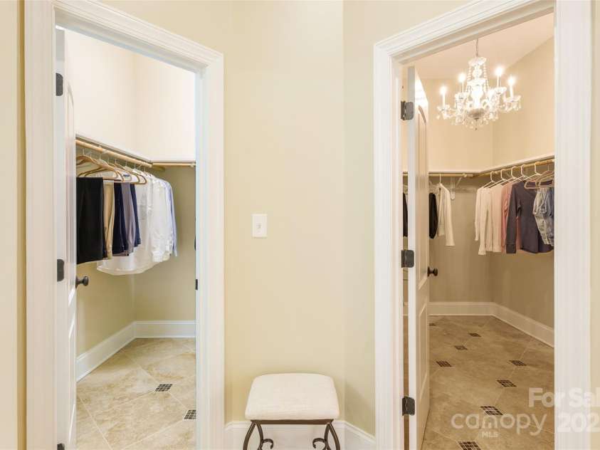 2017 Colorado Court, Lancaster, SC 29720.  MLS# CAR4239549, YatesRealty ID 12240. His/Her Walk-in Closets