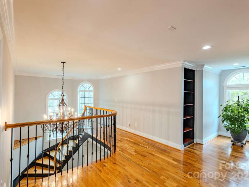 2017 Colorado Court, Lancaster, SC 29720.  MLS# CAR4239549, YatesRealty ID 12240. Upper Landing