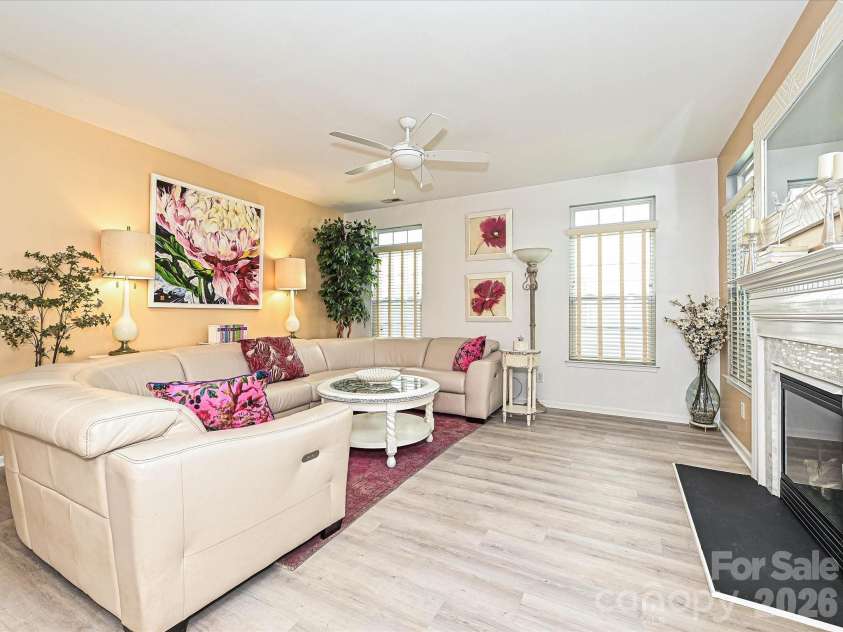 9740 Springholm Drive, Charlotte, NC 28278.  MLS# CAR4356147, YatesRealty ID 12242. 
