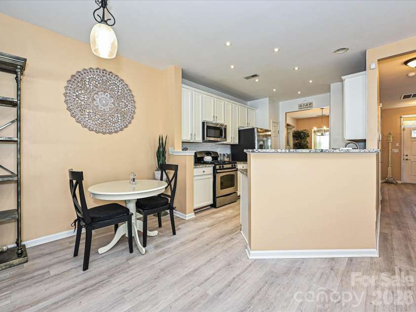 9740 Springholm Drive, Charlotte, NC 28278.  MLS# CAR4356147, YatesRealty ID 12242. 