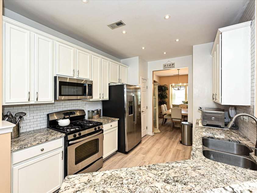 9740 Springholm Drive, Charlotte, NC 28278.  MLS# CAR4356147, YatesRealty ID 12242. 