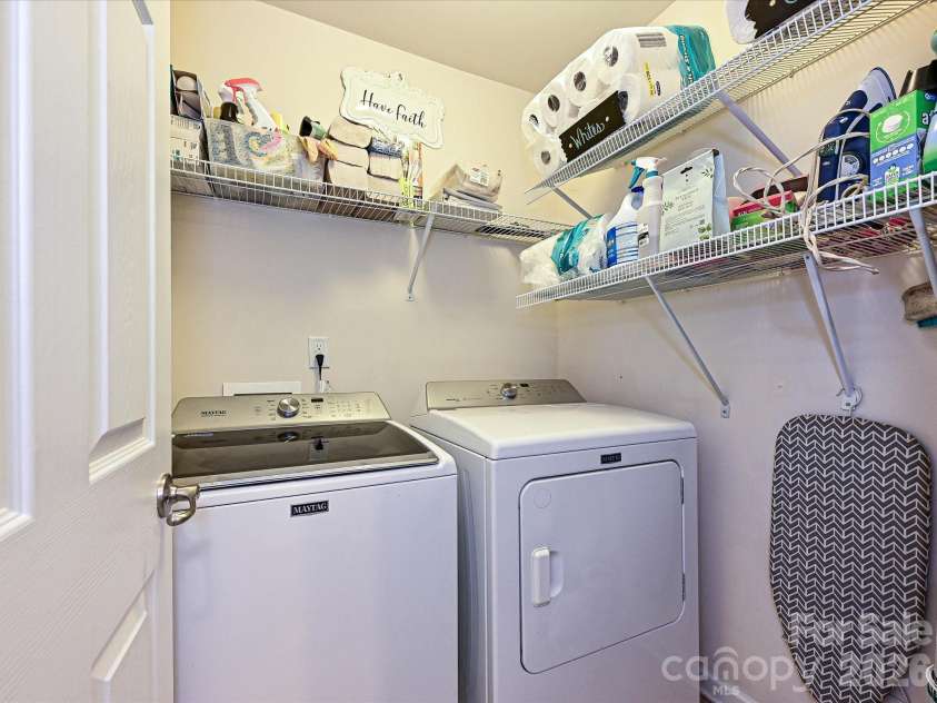 9740 Springholm Drive, Charlotte, NC 28278.  MLS# CAR4356147, YatesRealty ID 12242. 