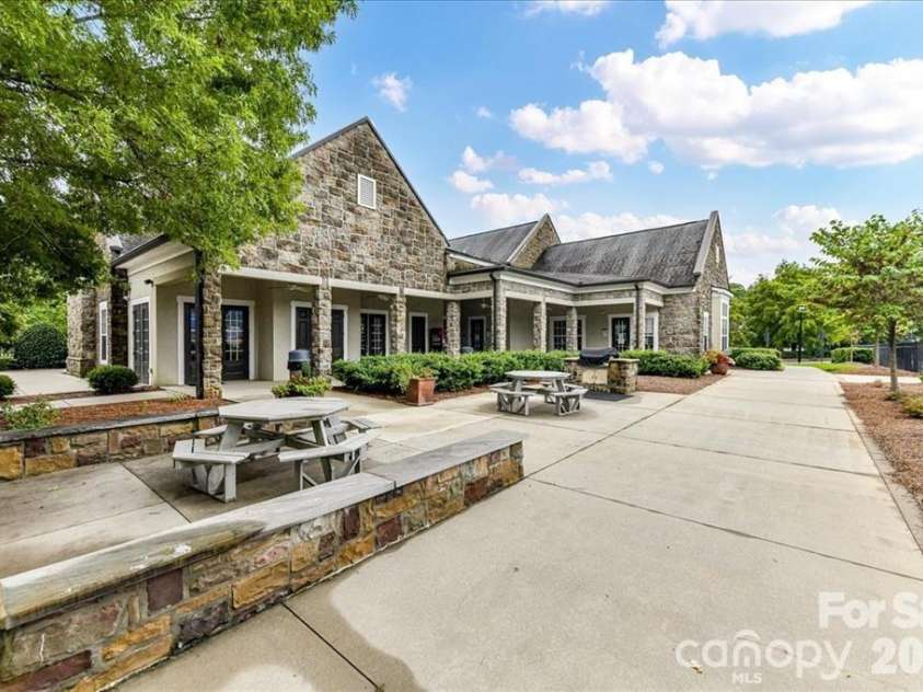 9740 Springholm Drive, Charlotte, NC 28278.  MLS# CAR4356147, YatesRealty ID 12242. 