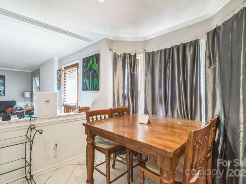 4424 Huntington Drive, Gastonia, NC 28056.  MLS# CAR4256568, YatesRealty ID 12243. 