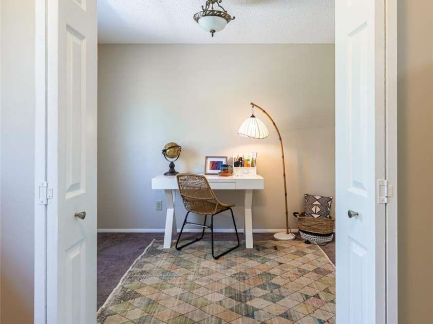231 View Street, Asheville, NC 28806.  MLS# CAR4365153, YatesRealty ID 12244. 