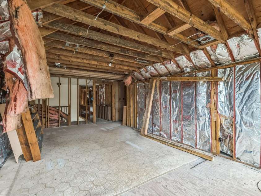 2705 Robinson Road, Newton, NC 28658.  MLS# CAR4241832, YatesRealty ID 12244. 