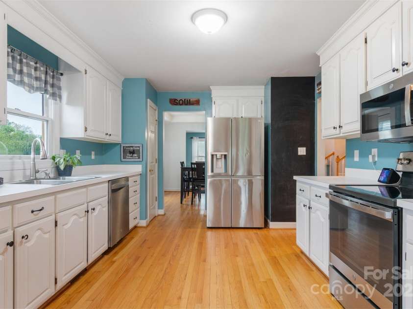 1050 Merrywood Drive, Newton, NC 28658.  MLS# CAR4244811, YatesRealty ID 12245. 
