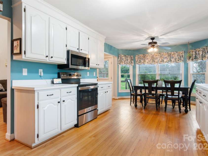1050 Merrywood Drive, Newton, NC 28658.  MLS# CAR4244811, YatesRealty ID 12245. 