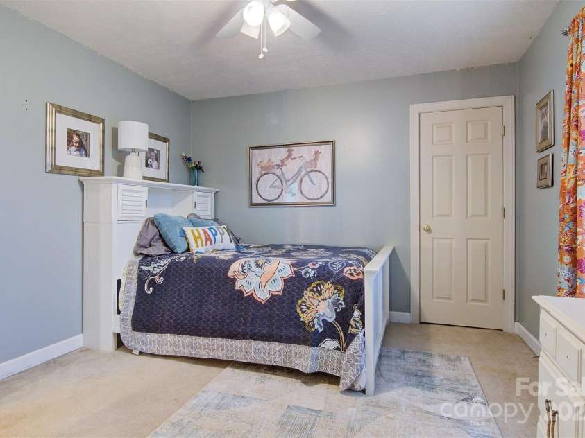 1050 Merrywood Drive, Newton, NC 28658.  MLS# CAR4244811, YatesRealty ID 12245. 