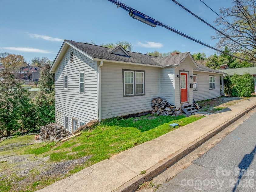 120 Howard Street, Tryon, NC 28782.  MLS# CAR4362646, YatesRealty ID 12246. 