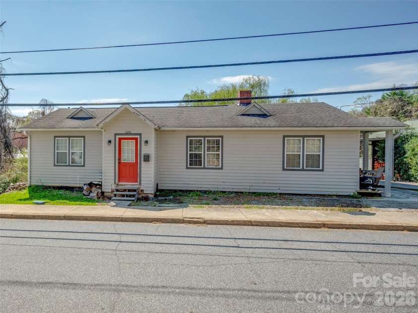 120 Howard Street, Tryon, NC 28782.  MLS# CAR4362646, YatesRealty ID 12246. 