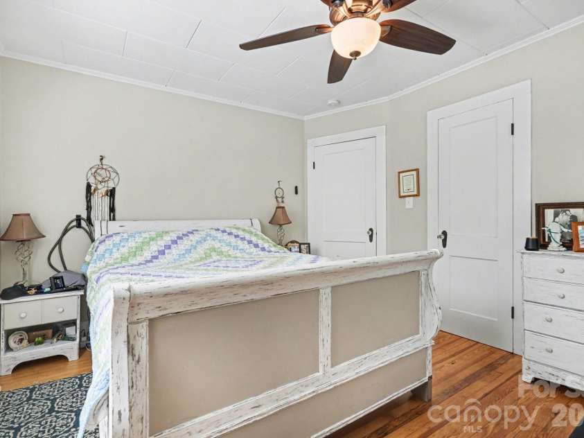 515 Chapel Street, Landis, NC 28088.  MLS# CAR4368837, YatesRealty ID 12247. 