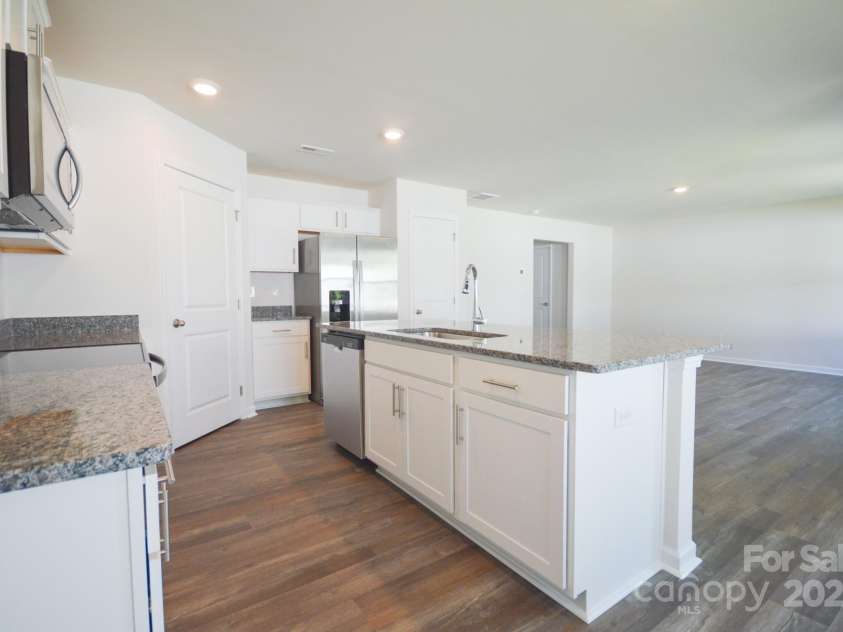 9 Lillian Lane, Hendersonville, NC 28792.  MLS# CAR4184109, YatesRealty ID 12247. 