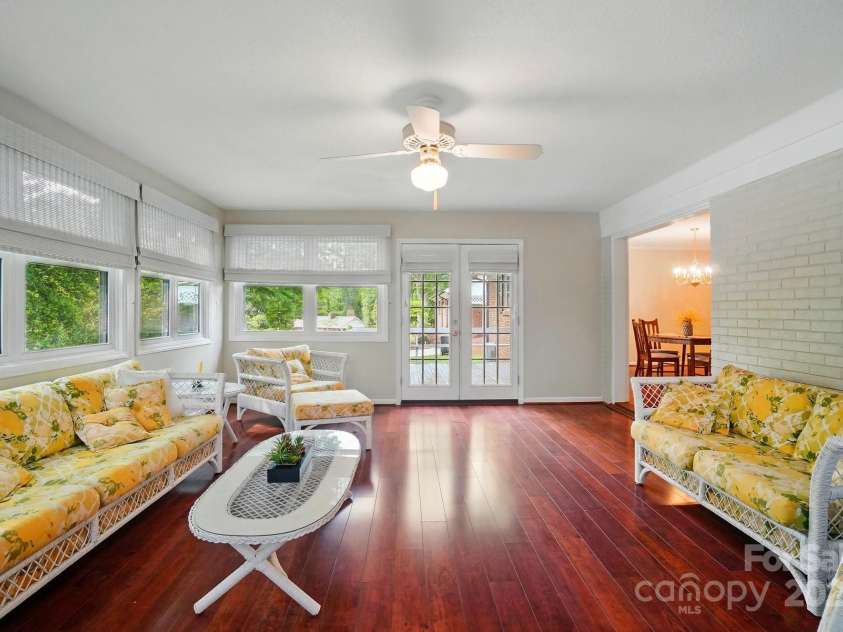 137 Burton Hills Circle, Gastonia, NC 28054.  MLS# CAR4253706, YatesRealty ID 12249. 