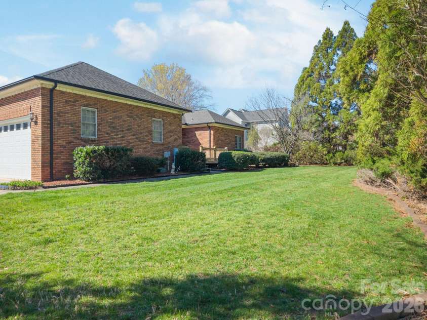 4801 Sherborne Drive, Harrisburg, NC 28075.  MLS# CAR4356275, YatesRealty ID 12249. 