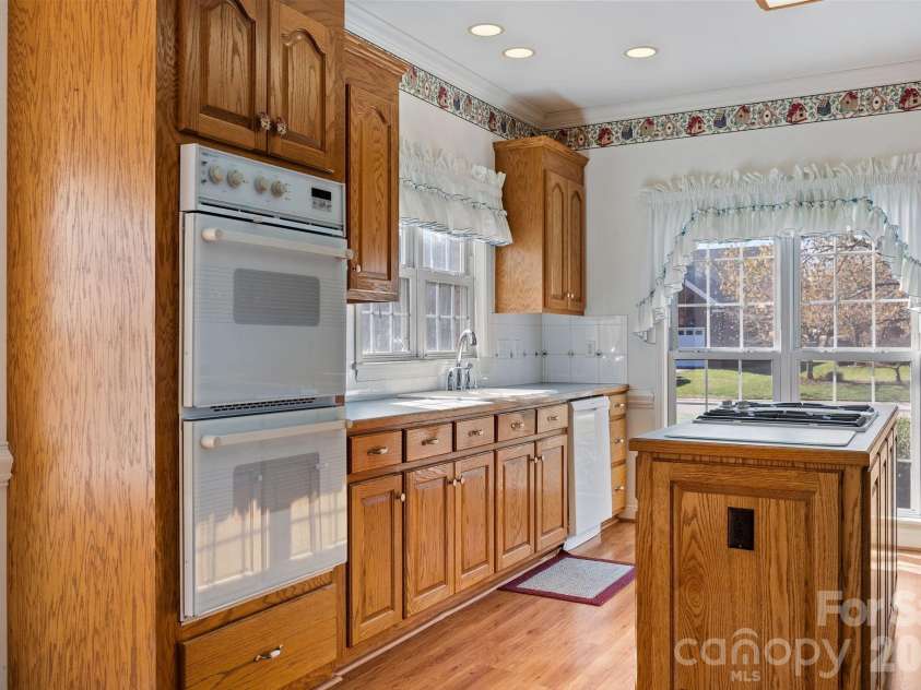 4801 Sherborne Drive, Harrisburg, NC 28075.  MLS# CAR4356275, YatesRealty ID 12249. 
