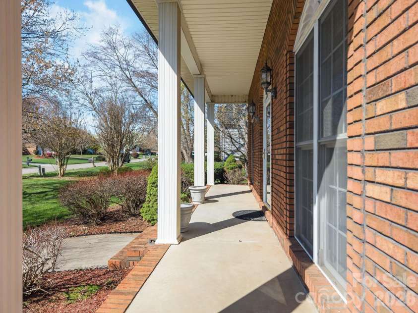 4801 Sherborne Drive, Harrisburg, NC 28075.  MLS# CAR4356275, YatesRealty ID 12249. 