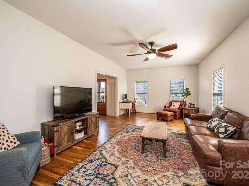 1001 Barrington Drive, Lenoir, NC 28645.  MLS# CAR4231102, YatesRealty ID 12251. 