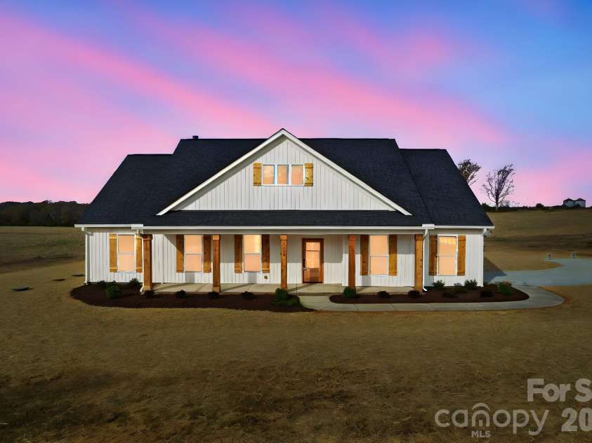 4020 Landsford Road, Marshville, NC 28103.  MLS# CAR4404573, YatesRealty ID 12251. 