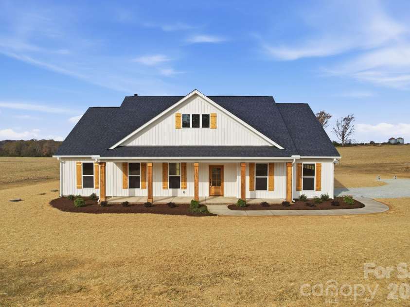 4020 Landsford Road, Marshville, NC 28103.  MLS# CAR4404573, YatesRealty ID 12251. 