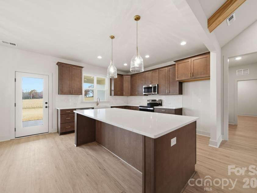 4020 Landsford Road, Marshville, NC 28103.  MLS# CAR4404573, YatesRealty ID 12251. 