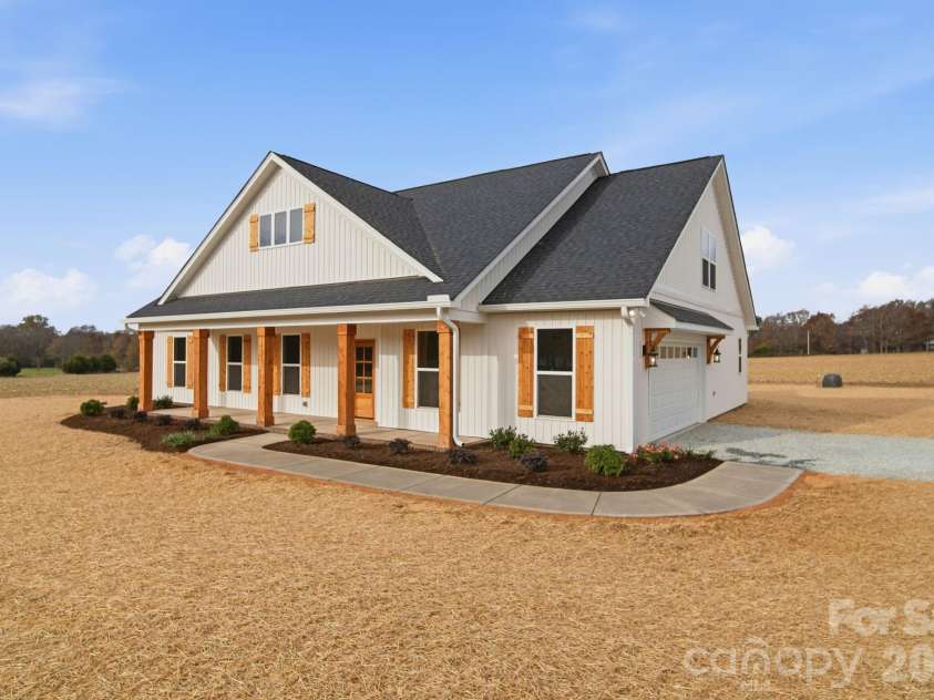 4020 Landsford Road, Marshville, NC 28103.  MLS# CAR4404573, YatesRealty ID 12251. 