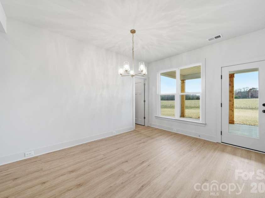 4020 Landsford Road, Marshville, NC 28103.  MLS# CAR4404573, YatesRealty ID 12251. Dining Area