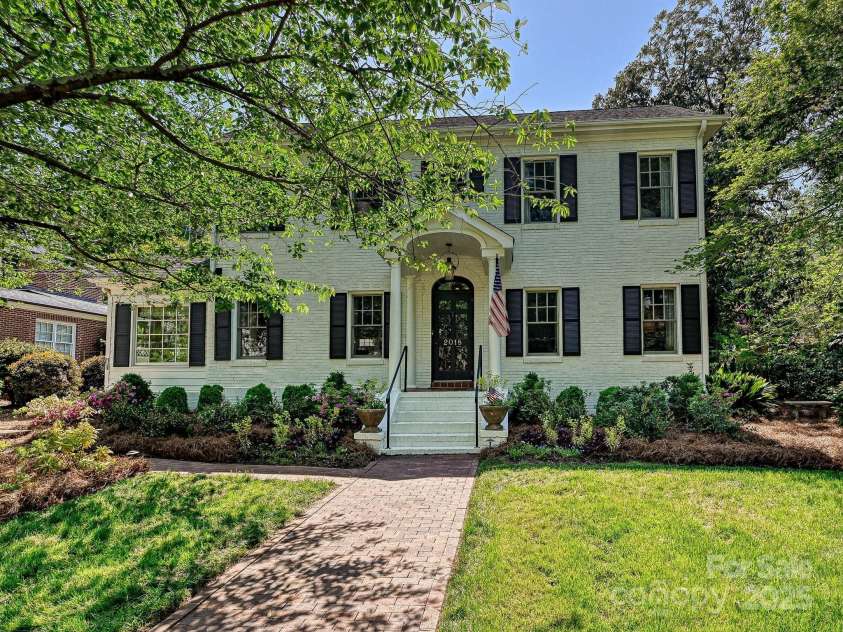 2018 Radcliffe Avenue, Charlotte, NC 28207.  MLS# CAR4248398, YatesRealty ID 12252. Front Exterior