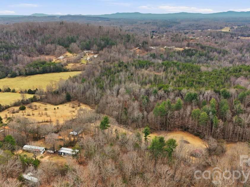 2630 Bluebird Lane, Lenoir, NC 28645.  MLS# CAR4337988, YatesRealty ID 12252. 