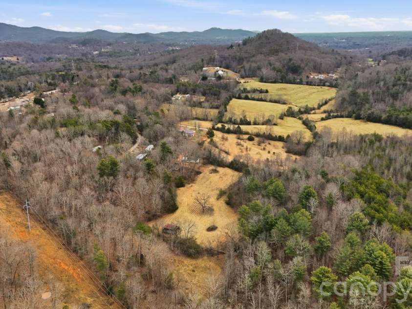2630 Bluebird Lane, Lenoir, NC 28645.  MLS# CAR4337988, YatesRealty ID 12252. 