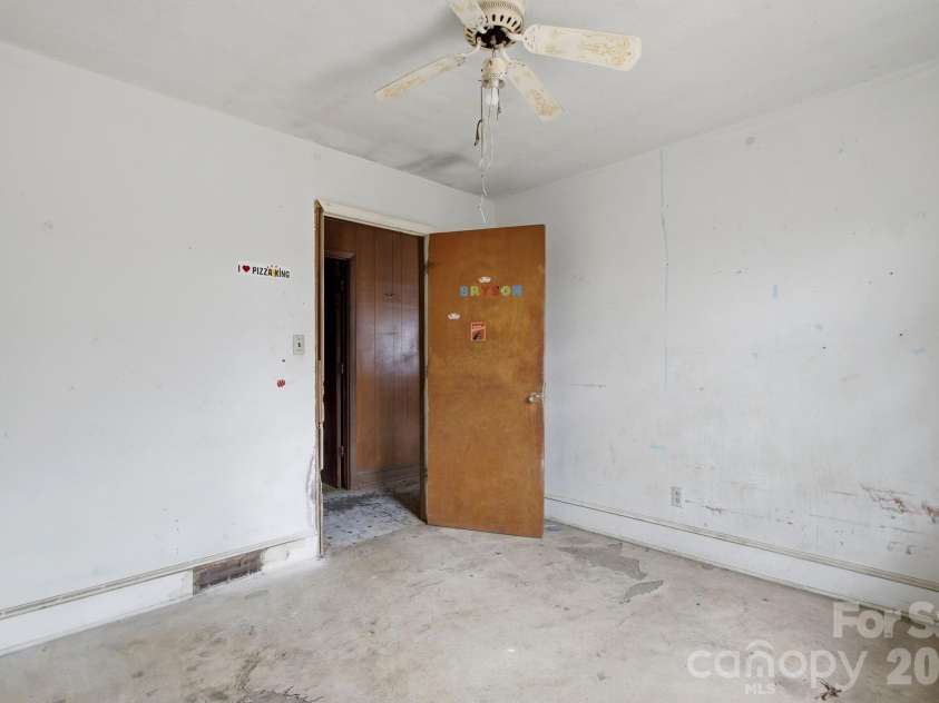 2630 Bluebird Lane, Lenoir, NC 28645.  MLS# CAR4337988, YatesRealty ID 12252. 