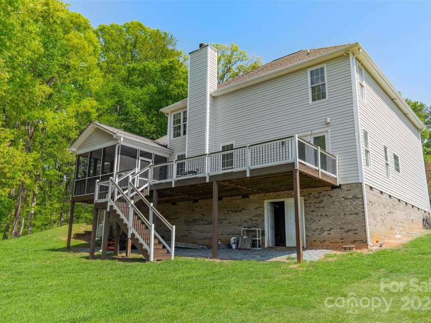 228 Red Dog Drive, Mooresville, NC 28115.  MLS# CAR4245955, YatesRealty ID 12253. Not quite a basement but much more than a crawlspace, plenty of room for storage, walk-in area