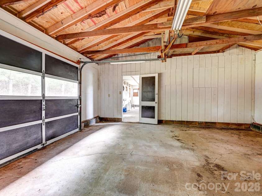 651 Case Cove Road, Candler, NC 28715.  MLS# CAR4335473, YatesRealty ID 12253. 
