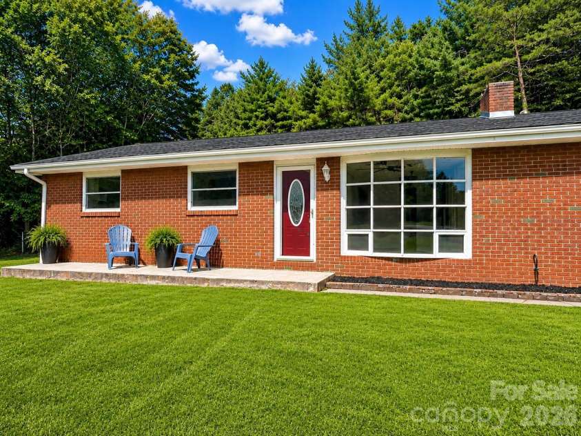 651 Case Cove Road, Candler, NC 28715.  MLS# CAR4335473, YatesRealty ID 12253. 