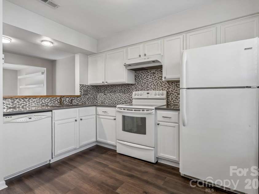 1344 Maple Shade Lane, Charlotte, NC 28270.  MLS# CAR4354292, YatesRealty ID 12255. 