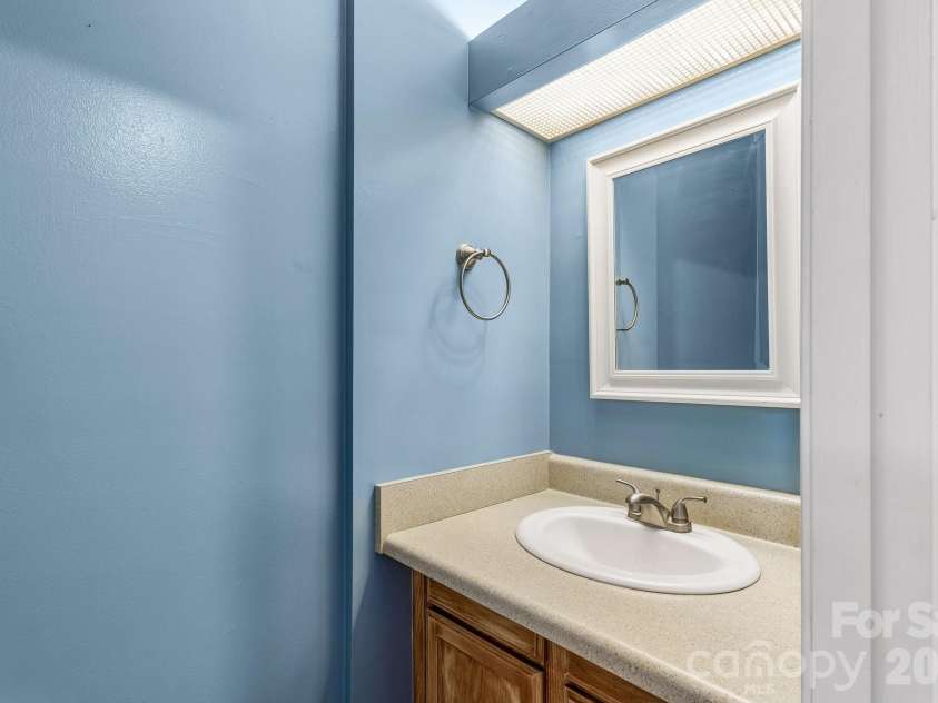 1344 Maple Shade Lane, Charlotte, NC 28270.  MLS# CAR4354292, YatesRealty ID 12255. 