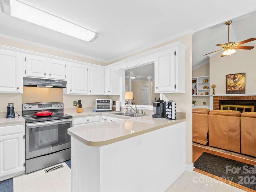 5903 WM Griffin Road, Monroe, NC 28112.  MLS# CAR4253500, YatesRealty ID 12256. 