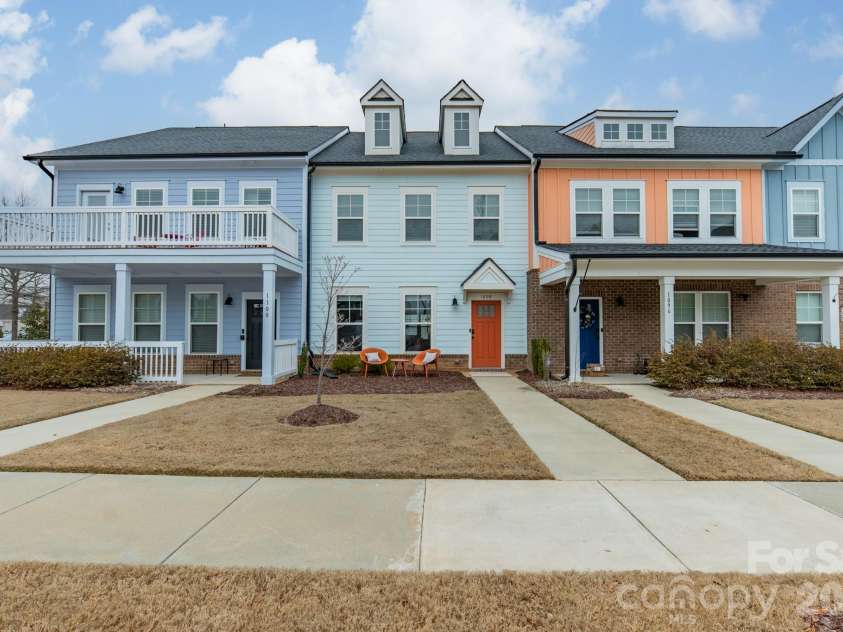 1098 Herrons Ferry Road, Rock Hill, SC 29730.  MLS# CAR4353519, YatesRealty ID 12257. 