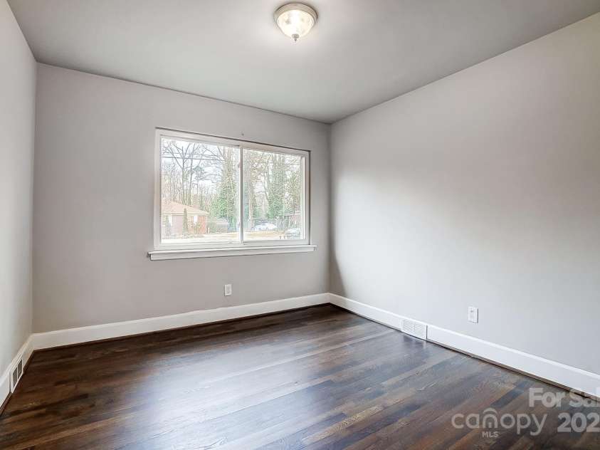 2504 Juniper Drive, Charlotte, NC 28269.  MLS# CAR4209473, YatesRealty ID 12257. Bedroom 3