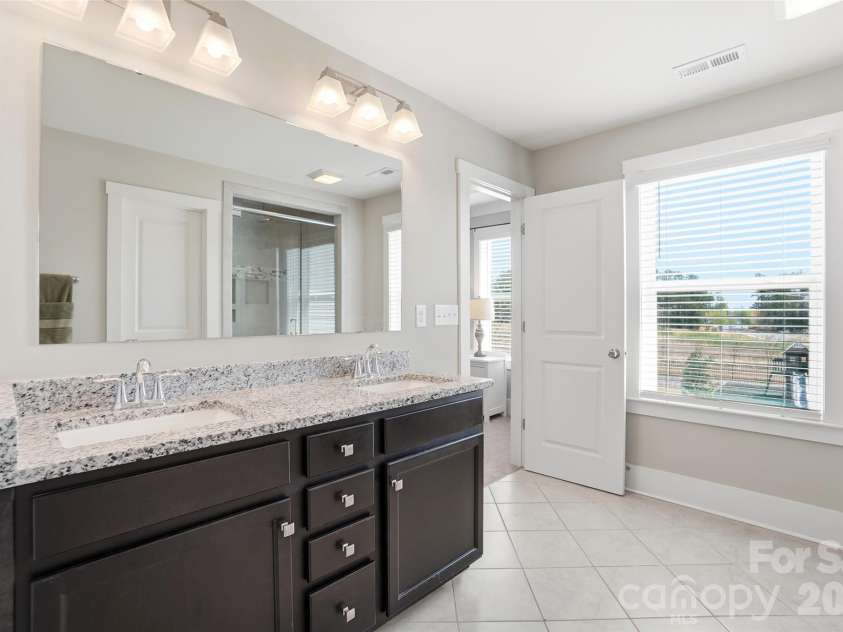1338 Whistling Lane, York, SC 29745.  MLS# CAR4361547, YatesRealty ID 12258. 