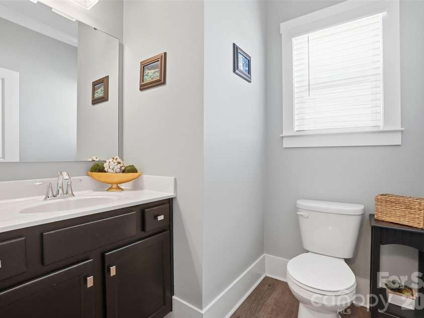 1338 Whistling Lane, York, SC 29745.  MLS# CAR4361547, YatesRealty ID 12258. Half bath