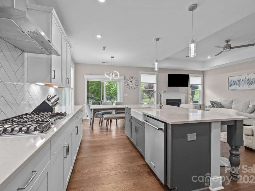 1548 Striped Bass Lane, Clover, SC 29710.  MLS# CAR4250394, YatesRealty ID 12258. 