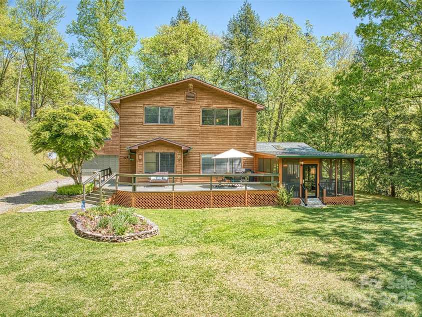 1192 Rockdale Road, Whittier, NC 28789.  MLS# CAR4239563, YatesRealty ID 12259. 