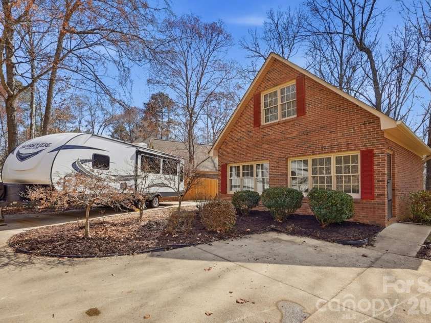 306 Old Hickory Road, Locust, NC 28097.  MLS# CAR4354702, YatesRealty ID 12260. 