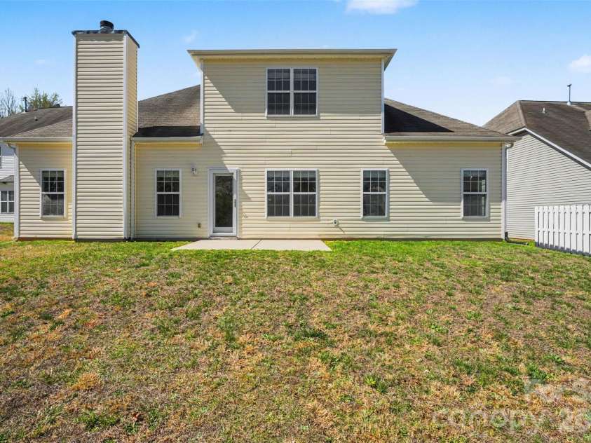 1604 Swan Drive, Charlotte, NC 28216.  MLS# CAR4358962, YatesRealty ID 12261. 